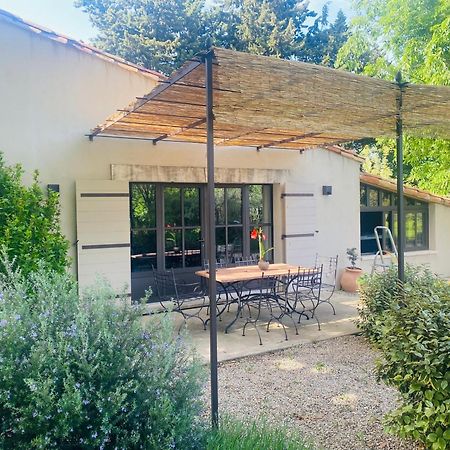 Gite Du Mas De La Finiere ,Avec Spa Interieur Châteaurenard Екстериор снимка