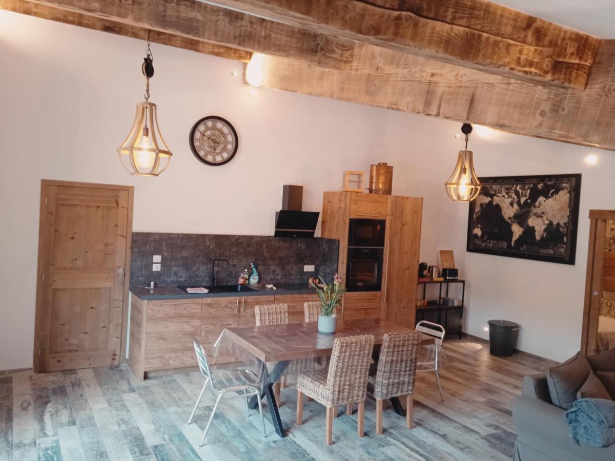 Gite Du Mas De La Finiere ,Avec Spa Interieur Châteaurenard Екстериор снимка