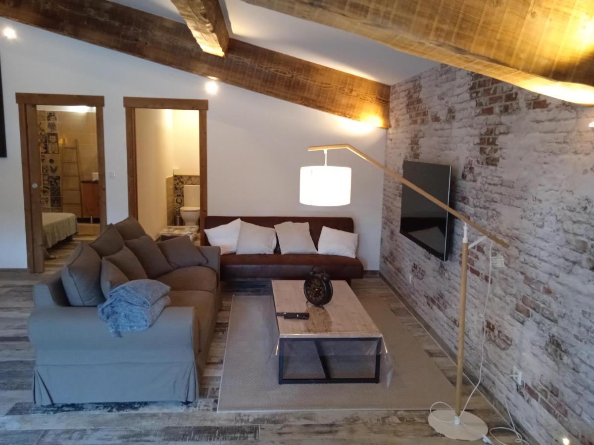 Gite Du Mas De La Finiere ,Avec Spa Interieur Châteaurenard Екстериор снимка